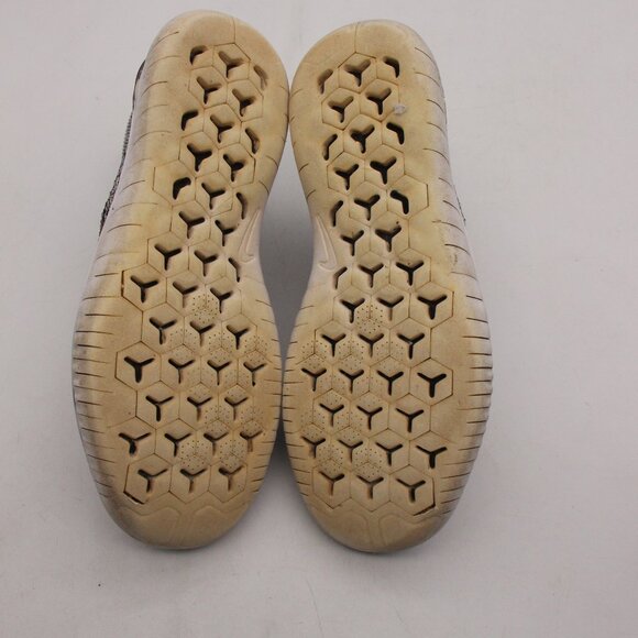 Nike Free RN Flyknit Women's Size 6 Black Gray Running Shoes 942839-101 - Picture 7 of 9